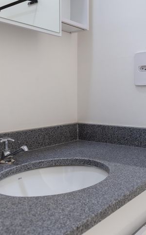 Apartamento para alugar com 52m², 2 quartos e 1 vagaBanheiro