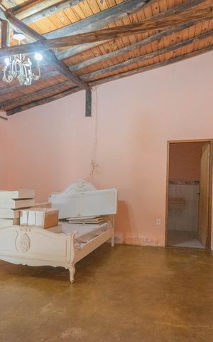 Casa à venda com 224m², 1 quarto e sem vaga Casa à venda com 224m², 1 quarto e sem vagaSuíte