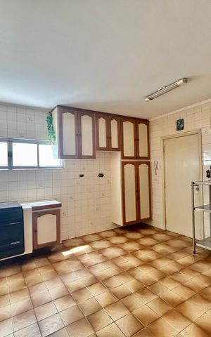 Apartamento para alugar com 152m², 3 quartos e 1 vaga Apartamento para alugar com 152m², 3 quartos e 1 vagaCozinha