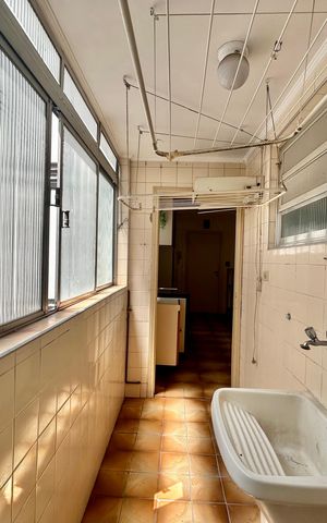 Apartamento para alugar com 152m², 3 quartos e 1 vaga Apartamento para alugar com 152m², 3 quartos e 1 vagaLavanderia