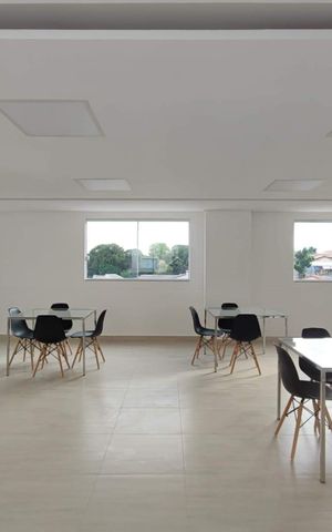 Apartamento à venda com 43m², 2 quartos e 1 vaga Apartamento à venda com 43m², 2 quartos e 1 vagaÁrea comum - Salão de festas