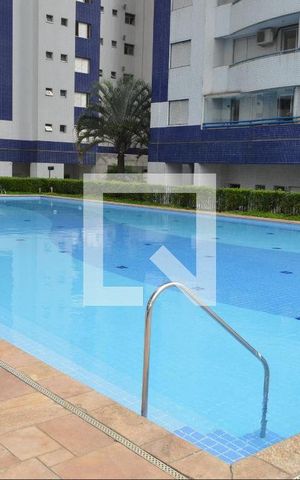 Apartamento à venda com 86m², 2 quartos e 2 vagas Apartamento à venda com 86m², 2 quartos e 2 vagasPiscina