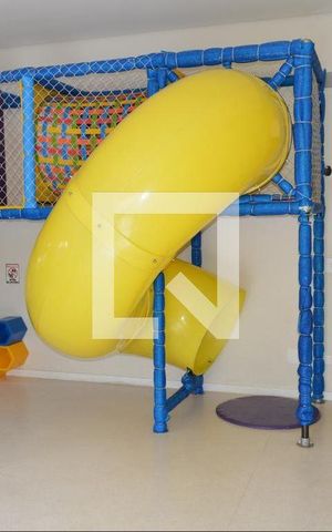 Apartamento à venda com 86m², 2 quartos e 2 vagas Apartamento à venda com 86m², 2 quartos e 2 vagasBrinquedoteca