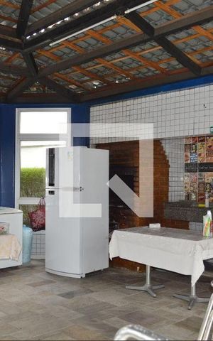 Apartamento à venda com 86m², 2 quartos e 2 vagas Apartamento à venda com 86m², 2 quartos e 2 vagasChurrasqueira