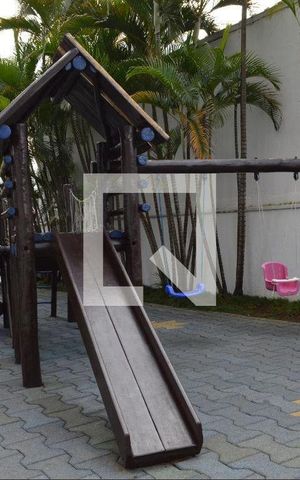 Apartamento à venda com 86m², 2 quartos e 2 vagas Apartamento à venda com 86m², 2 quartos e 2 vagasPlayground