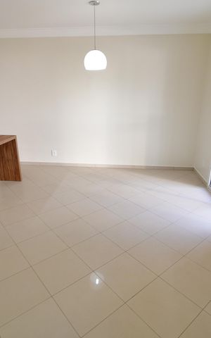 Apartamento para alugar com 82m², 3 quartos e 2 vagasSala
