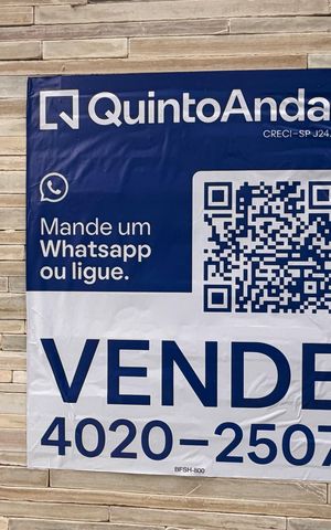 Apartamento à venda com 250m², 4 quartos e 4 vagas Apartamento à venda com 250m², 4 quartos e 4 vagasPlaquinha