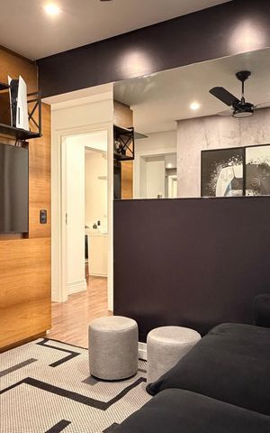Apartamento à venda com 250m², 4 quartos e 4 vagas Apartamento à venda com 250m², 4 quartos e 4 vagasSala de Tc