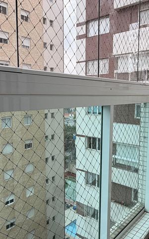 Apartamento à venda com 250m², 4 quartos e 4 vagas Apartamento à venda com 250m², 4 quartos e 4 vagasVaranda