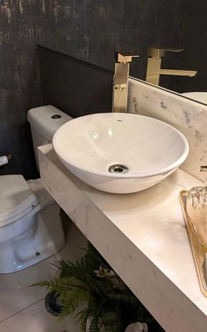 Apartamento à venda com 250m², 4 quartos e 4 vagas Apartamento à venda com 250m², 4 quartos e 4 vagasLavabo