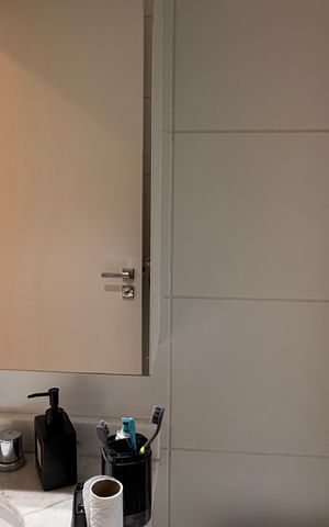 Apartamento à venda com 250m², 4 quartos e 4 vagas Apartamento à venda com 250m², 4 quartos e 4 vagasBanheiro suite 3