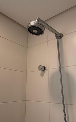 Apartamento à venda com 250m², 4 quartos e 4 vagas Apartamento à venda com 250m², 4 quartos e 4 vagasBanheiro suite 2