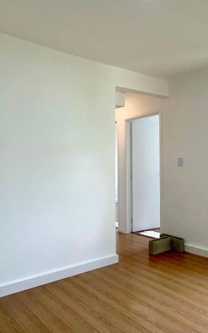 Apartamento à venda com 48m², 2 quartos e 1 vaga Apartamento à venda com 48m², 2 quartos e 1 vagaSala