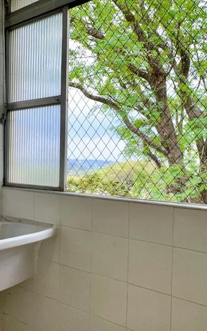 Apartamento à venda com 48m², 2 quartos e 1 vaga Apartamento à venda com 48m², 2 quartos e 1 vagaÁrea de Serviço