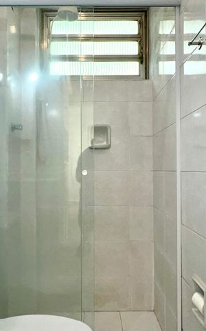 Apartamento à venda com 48m², 2 quartos e 1 vaga Apartamento à venda com 48m², 2 quartos e 1 vagaBanheiro
