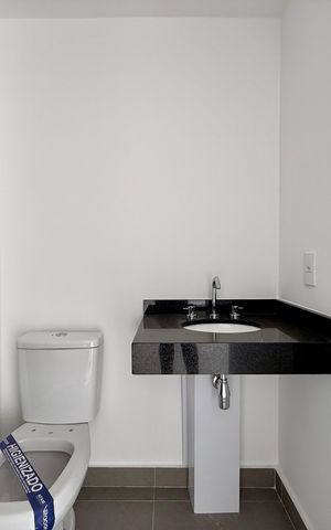 Studio à venda com 24m², 1 quarto e sem vaga Studio à venda com 24m², 1 quarto e sem vagaBanheiro