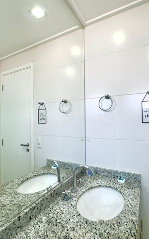 Apartamento para alugar com 80m², 2 quartos e 2 vagas Apartamento para alugar com 80m², 2 quartos e 2 vagasBanheiro 1