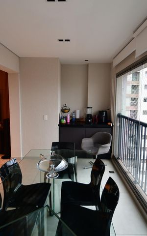 Apartamento para alugar com 170m², 3 quartos e 3 vagasSala