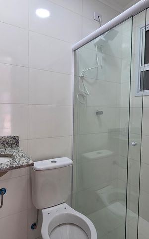 Apartamento para alugar com 127m², 2 quartos e 1 vaga Apartamento para alugar com 127m², 2 quartos e 1 vagaBanheiro da Suíte 1