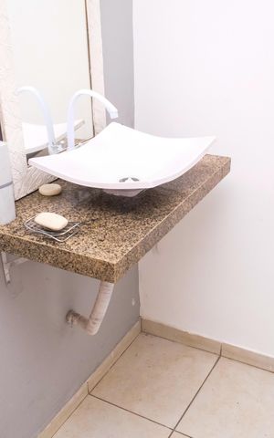 Casa para alugar com 140m², 3 quartos e sem vaga Casa para alugar com 140m², 3 quartos e sem vagaBanheiro da Suíte
