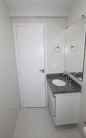 Apartamento para alugar com 142m², 4 quartos e 2 vagasBanheiro