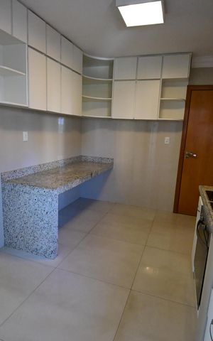 Apartamento para alugar com 110m², 3 quartos e 1 vaga