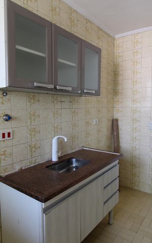 Apartamento à venda com 55m², 2 quartos e 1 vaga Apartamento à venda com 55m², 2 quartos e 1 vagaCozinha