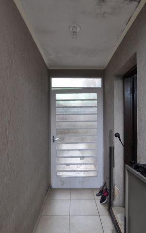 Casa à venda com 160m², 3 quartos e 2 vagasHall de entrada