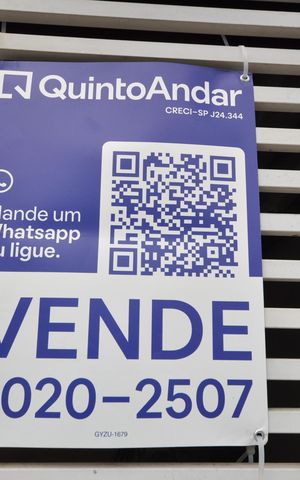 Casa à venda com 160m², 3 quartos e 2 vagasPlaca