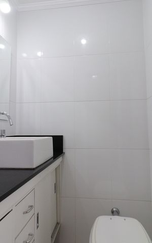 Apartamento para alugar com 70m², 3 quartos e 2 vagasBanheiro da Suíte