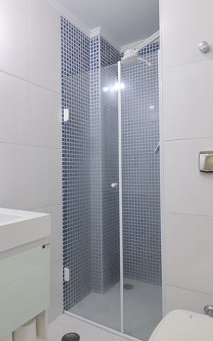 Apartamento para alugar com 70m², 3 quartos e 2 vagasBanheiro