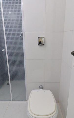 Apartamento para alugar com 70m², 3 quartos e 2 vagasBanheiro