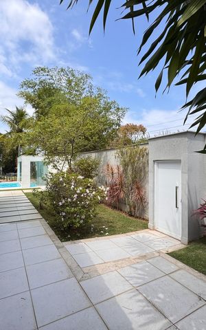 Casa de condomínio para alugar com 1003m², 7 quartos e 4 vagas Casa de condomínio para alugar com 1003m², 7 quartos e 4 vagasCasa de apoio