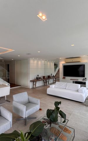 Casa de condomínio para alugar com 1003m², 7 quartos e 4 vagas Casa de condomínio para alugar com 1003m², 7 quartos e 4 vagasSala