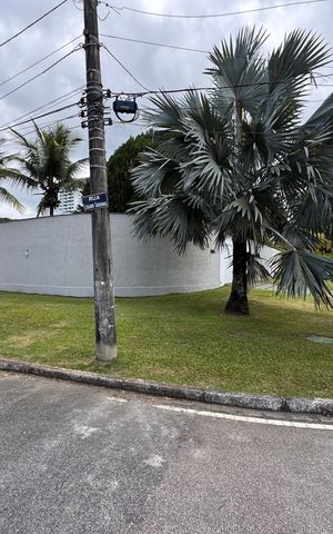 Casa de condomínio para alugar com 1003m², 7 quartos e 4 vagas Casa de condomínio para alugar com 1003m², 7 quartos e 4 vagasFachada