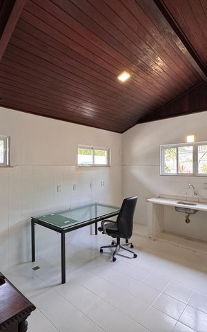 Casa de condomínio para alugar com 1003m², 7 quartos e 4 vagas Casa de condomínio para alugar com 1003m², 7 quartos e 4 vagasCozinha e Área de Serviço