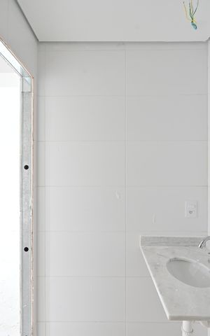 Apartamento à venda com 49m², 2 quartos e 1 vagaBanheiro Social