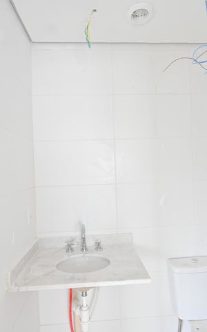 Apartamento à venda com 49m², 2 quartos e 1 vagaBanheiro Social