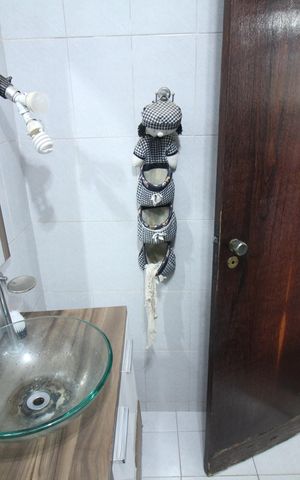 Casa à venda com 200m², 4 quartos e 3 vagasBanheiro 1