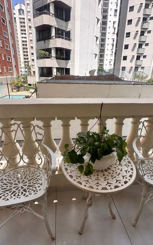 Apartamento à venda com 96m², 2 quartos e 1 vagaVaranda
