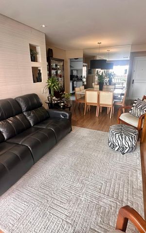Apartamento à venda com 96m², 2 quartos e 1 vagaSala