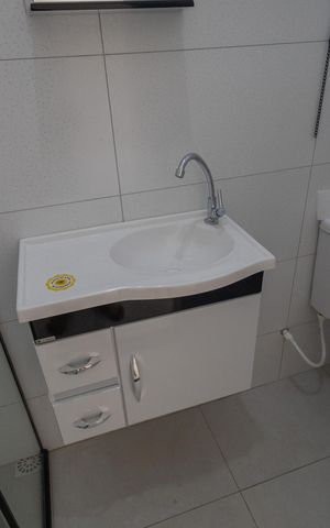 Studio para alugar com 17m², 1 quarto e 1 vaga Studio para alugar com 17m², 1 quarto e 1 vagaBanheiro
