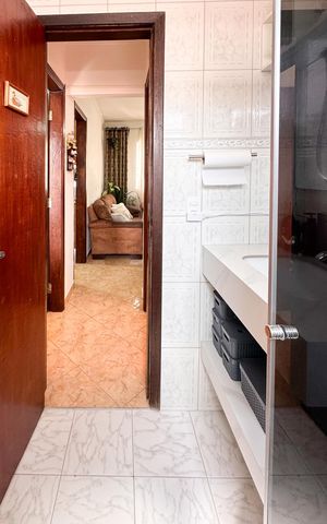 Apartamento à venda com 59m², 2 quartos e 1 vaga Apartamento à venda com 59m², 2 quartos e 1 vagaBanheiro Social