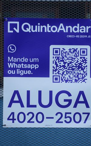 Casa para alugar com 52m², 2 quartos e 1 vagaPlaca