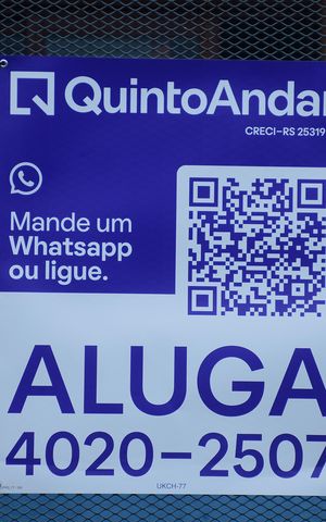 Casa para alugar com 52m², 2 quartos e 1 vagaPlaca