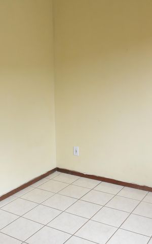 Casa para alugar com 52m², 2 quartos e 1 vagaQuarto