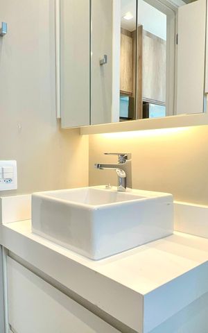 Studio à venda com 26m², 1 quarto e sem vaga Studio à venda com 26m², 1 quarto e sem vagaBanheiro