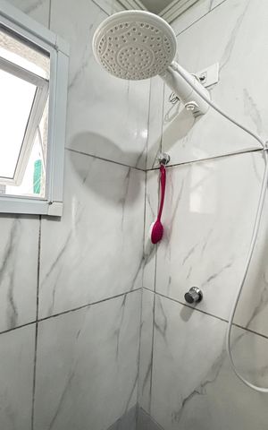 Apartamento à venda com 55m², 2 quartos e 2 vagas Apartamento à venda com 55m², 2 quartos e 2 vagasBanheiro da Suíte
