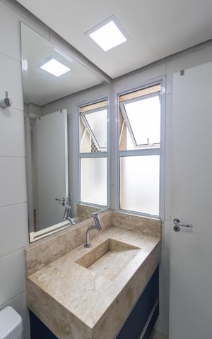 Apartamento para alugar com 66m², 2 quartos e 1 vaga Apartamento para alugar com 66m², 2 quartos e 1 vagaBanheiro da Suíte