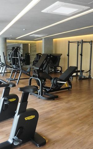 Apartamento à venda com 172m², 3 quartos e 3 vagasÁrea comum - Academia